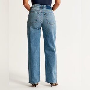 Abercrombie Curve love 90s relaxed